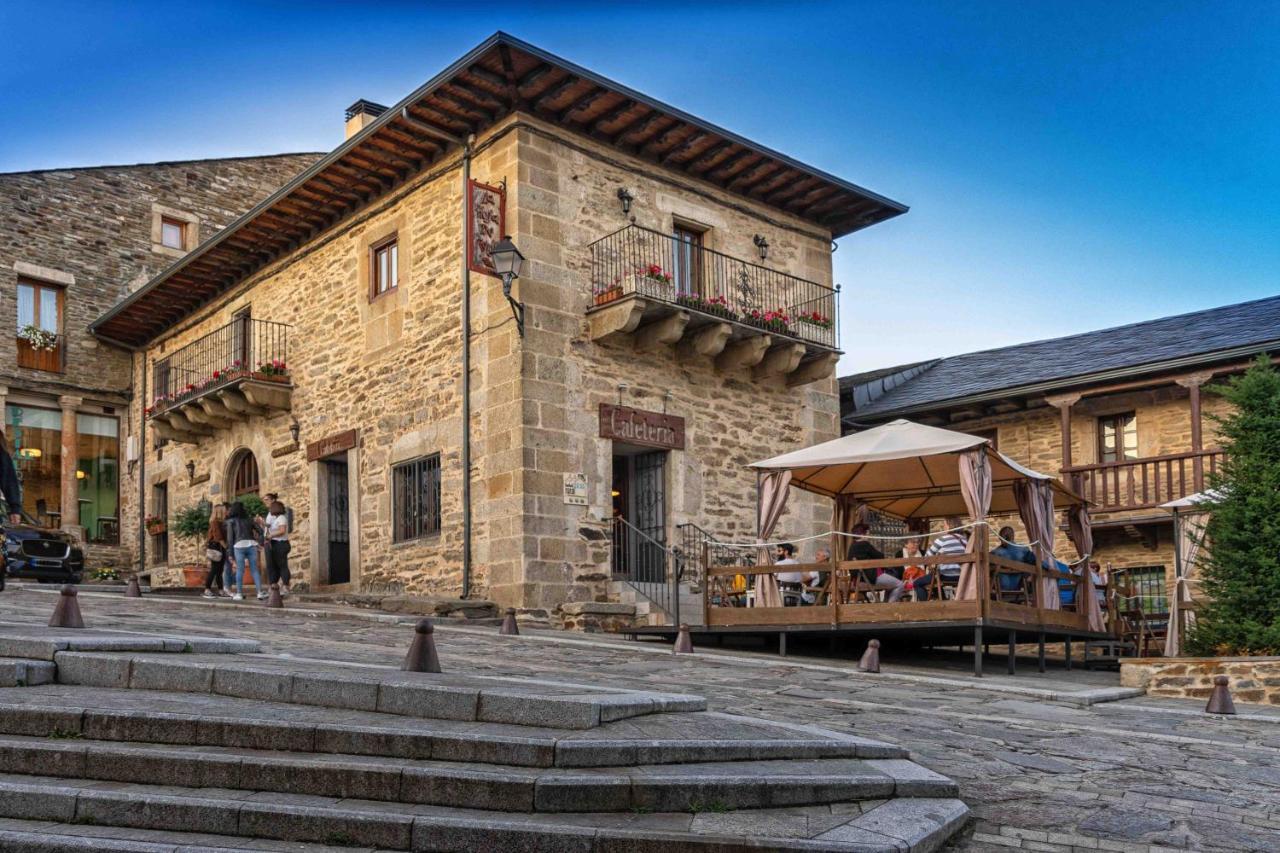 Gasthaus La Hoja De Roble Puebla de Sanabria Exterior foto